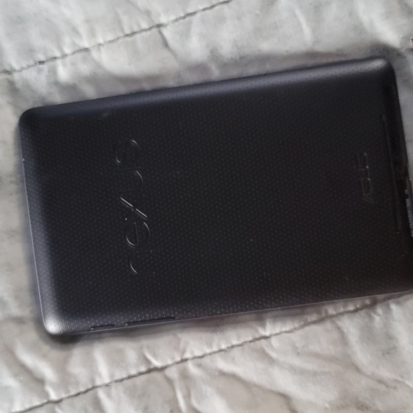 Nexus tablet - Picture 3 of 6